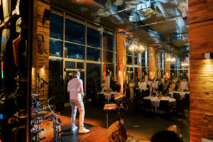 Music Influences in Restaurant: Mood & Sales Booster